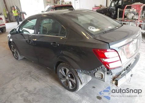 2019 Chevrolet Sonic Premier Auto из США, поврежденный, VIN 1G1JF5SB9K4126330